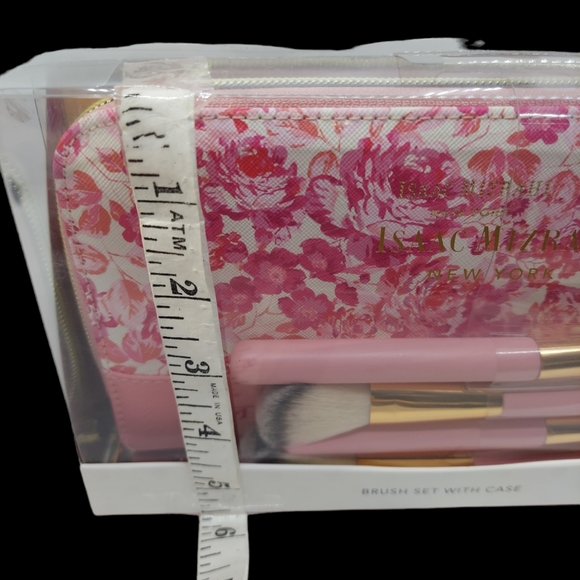 Isaac Mizrahi Make Up Brush Set w/ Case NWOT - Picture 5 of 6